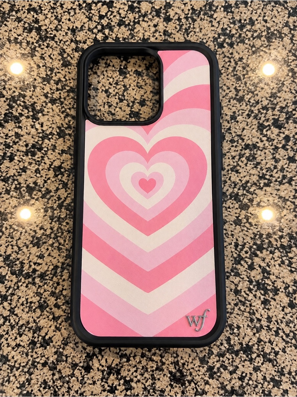 iPhone 15 PRO Wildflower Pink Heart Pattern Protective Phone Case -